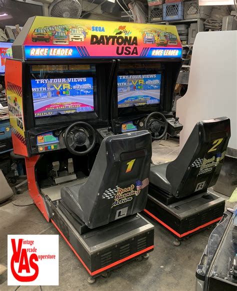 daytona 500 arcade game.